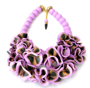 purple and black ruffle necklace 4